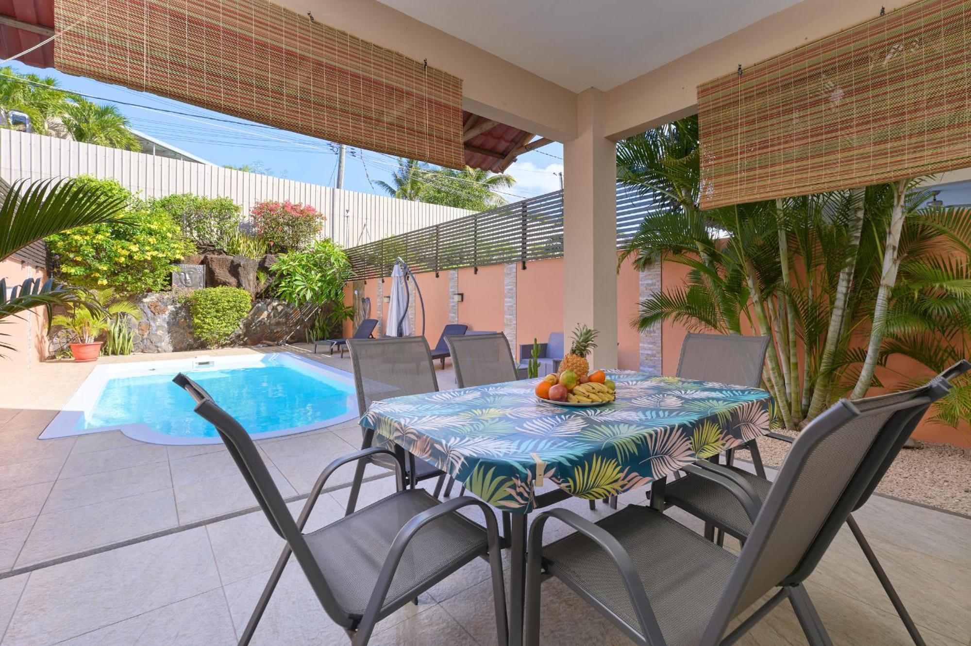 Villa Pearl, 3 Chambres, Piscine Privee A Pointe Aux Piments Exterior photo