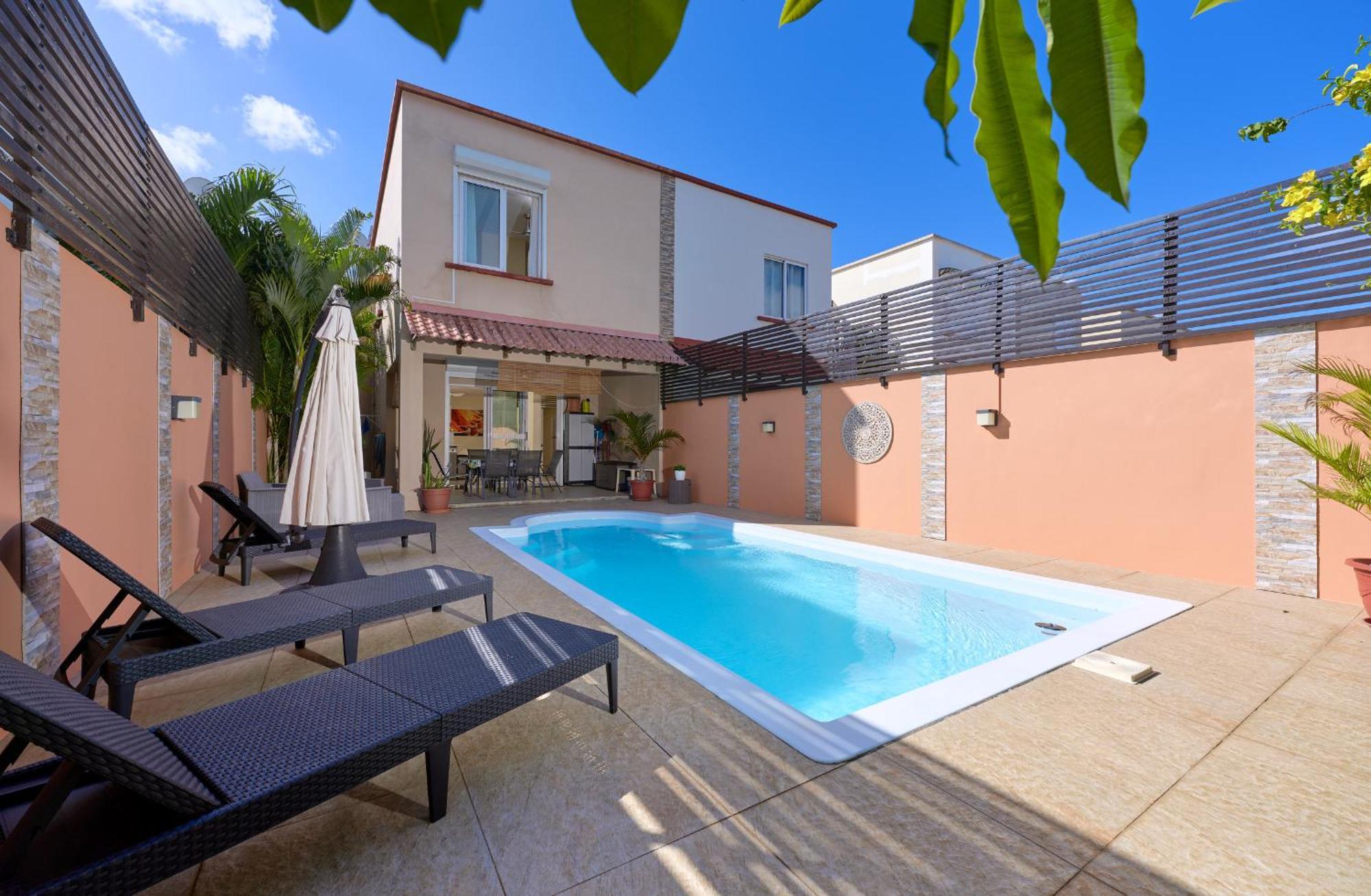 Villa Pearl, 3 Chambres, Piscine Privee A Pointe Aux Piments Exterior photo